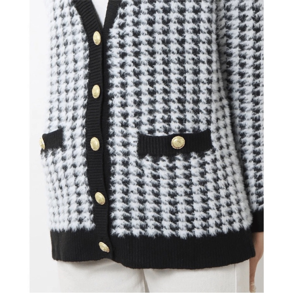 TAHARI Houndstooth Cardigan with Gold Buttons - Picture 5 of 5